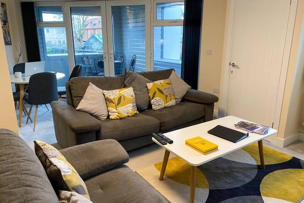 13 The Grosvenor, Luxury Flat, Central Newmarket, Newmarket  Exteriér fotografie
